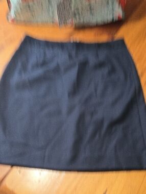 J Crew  Pencil Skirt - Sleek Workwear Staple Sz 8p Dark Navy